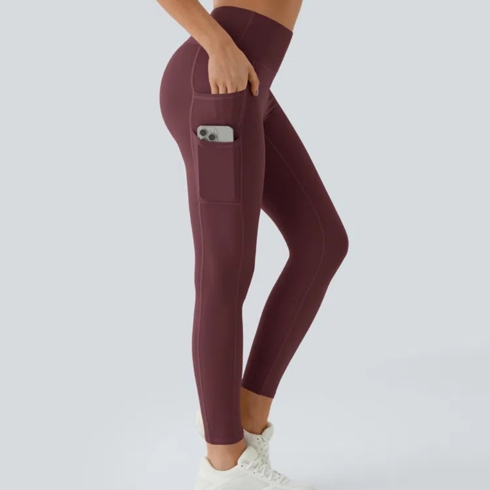 Halara SoftlyZero High Waisted Double Pockets Plain Leggings-UPF50+ in Mahogany